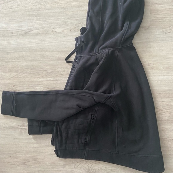 Lululemon Zip Up - Picture 5 of 5